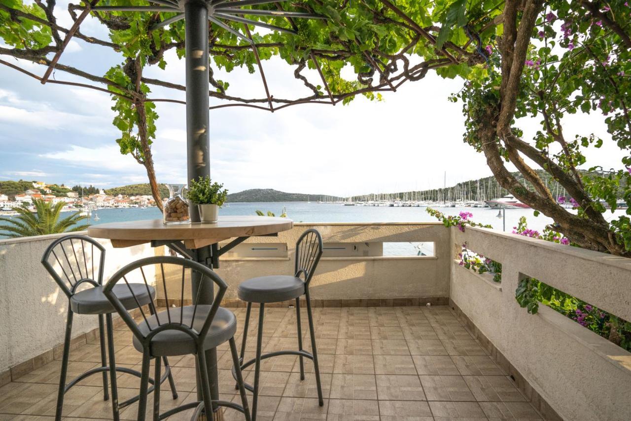 Apartmani Bilonic Rogoznica Rogoznica  Exteriör bild